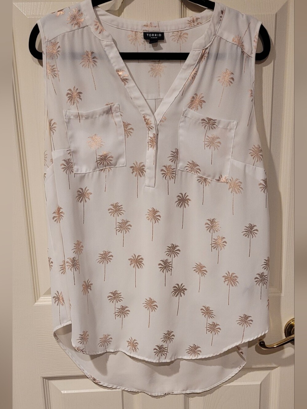 Women’s White Sleeveless Palm Print Blouse